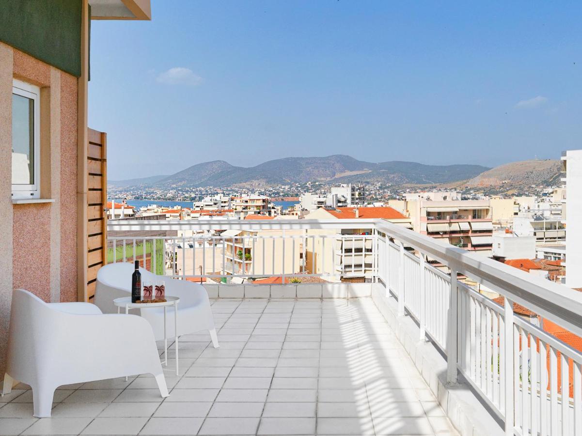 Modern Penthouse Overlooking Halkis Chalkida Exterior photo