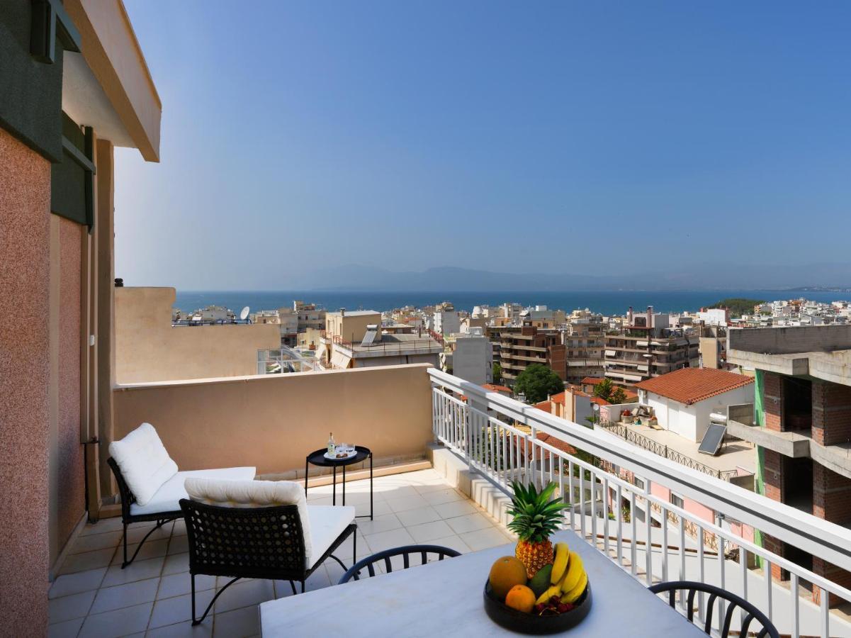 Modern Penthouse Overlooking Halkis Chalkida Exterior photo
